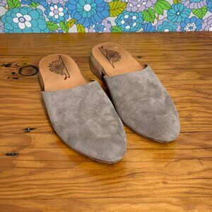 Rachel See Snails Natural Mules Size:5